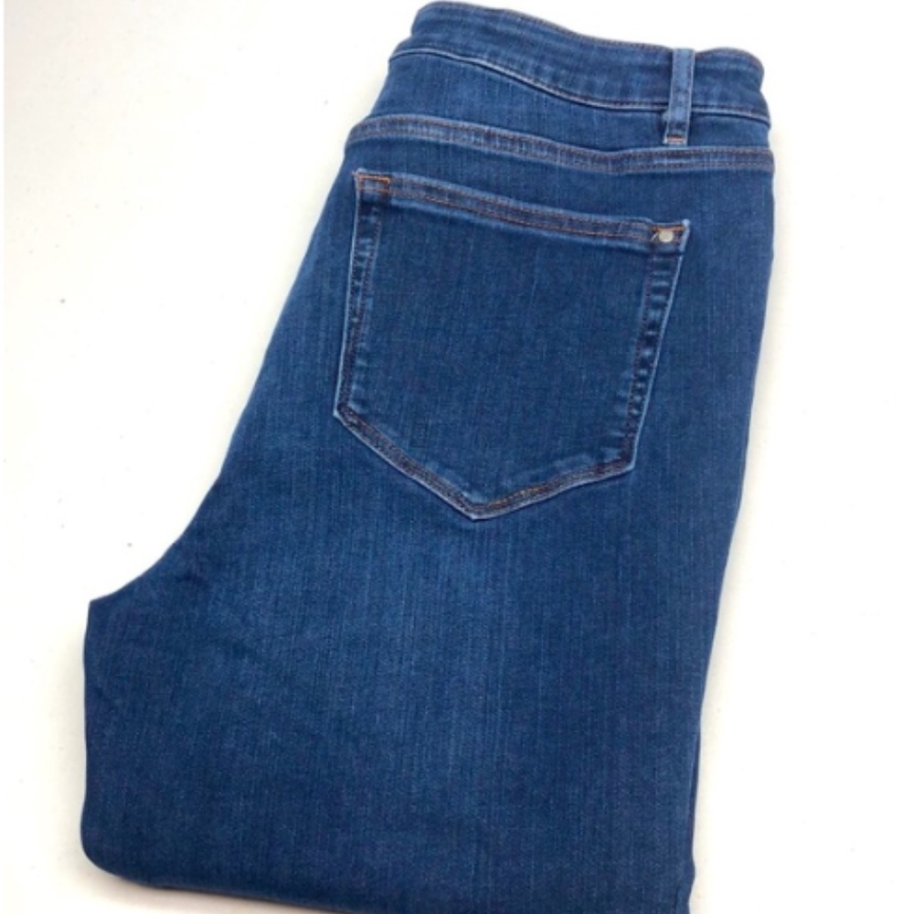 LIKE NEW RW&CO. HIGH-RISE SKINNY LEG JEANS 31x30 ⭐️
